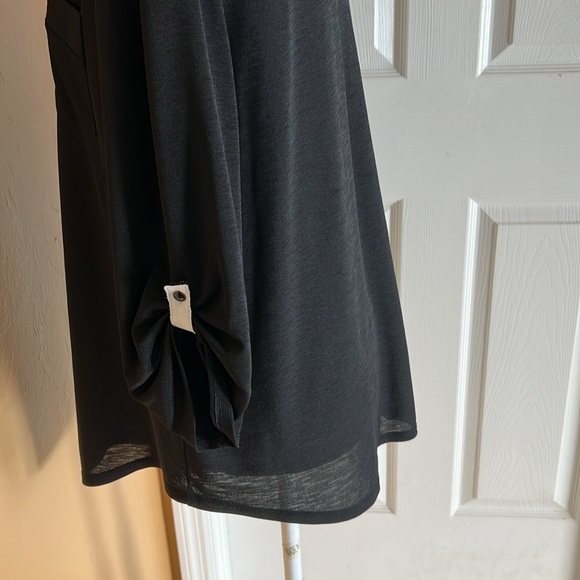 VENINI - XL Black button down. - Picture 8 of 13